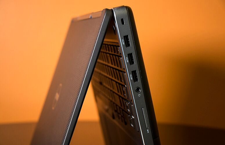 Laptop Dell-precision-7520-2.jpg